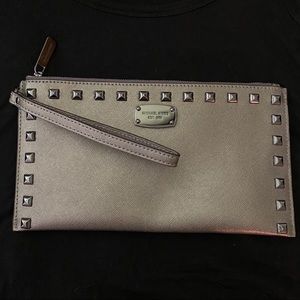 NEW Michael Kors Clutch Wristlet.